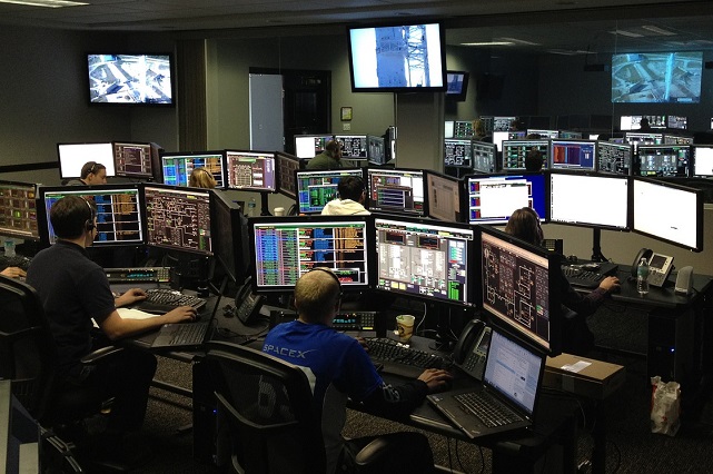 space-center-693251_1280