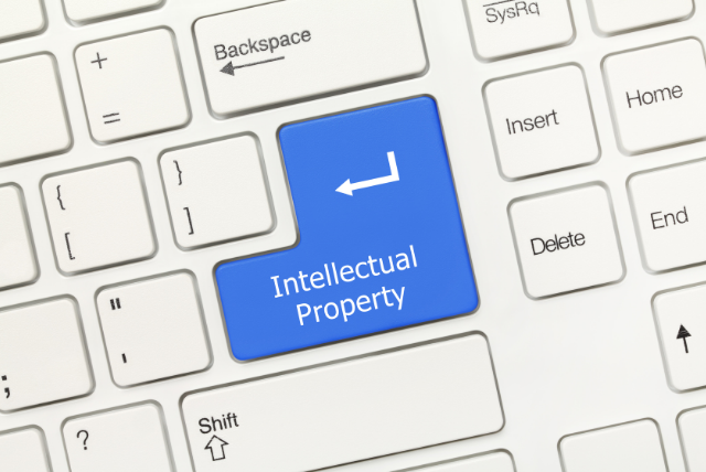 A propriedade intelectual da sua empresa - sejam patentes, segredos comerciais ou apenas o know-how dos funcionários - pode ser mais valiosa do que seus ativos físicos. Aqui está o estabelecimento de políticas e procedimentos básicos para proteção de PI.