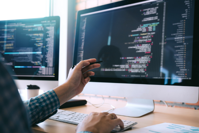 A nova orientação visa reforçar os requisitos de segurança para softwares adquiridos pelo governo federal e fornecer aos consumidores uma melhor visão sobre a segurança do software e dos dispositivos que compram.