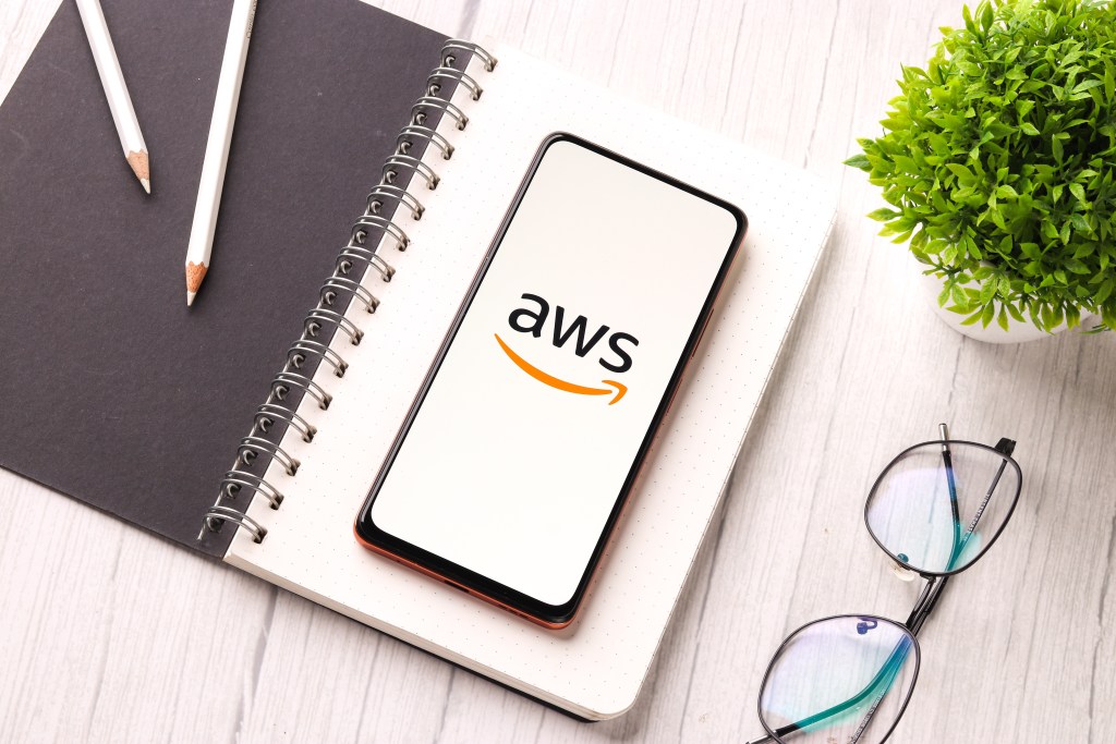 Uma nova ameaça de segurança a uma funcionalidade introduzida recentemente no Amazon Web Services (AWS) foi descoberta por pesquisadores da Mitiga.